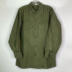 Vintage OG-107 Green Long Sleeve Button Down Military Shirt Size 15.5 x 31